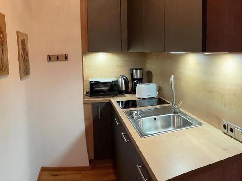 6FC9A0CA484E924968B923A392F93EC4