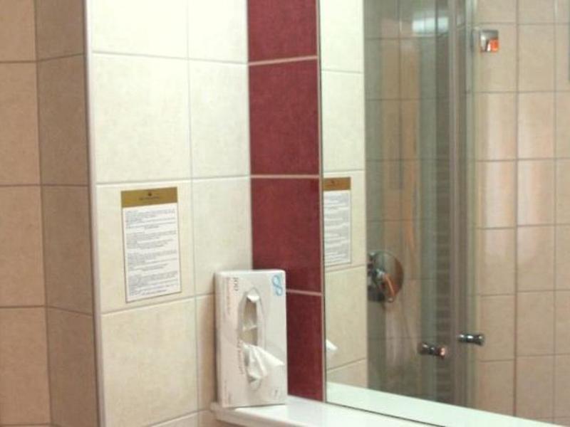 FC1AF872F9E8F6FCC5B2CCF438A9EA4E