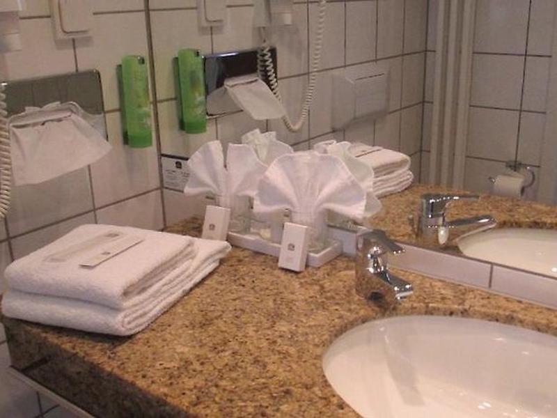 922C0DD71EECD83D26EA14783A7CF0BB