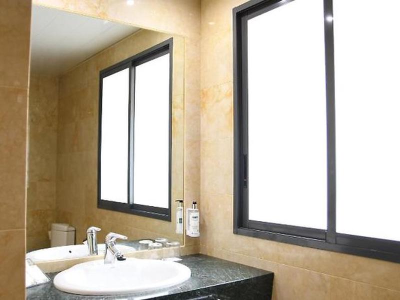 7D4DD9544B67FD7AF27136A681AB2156