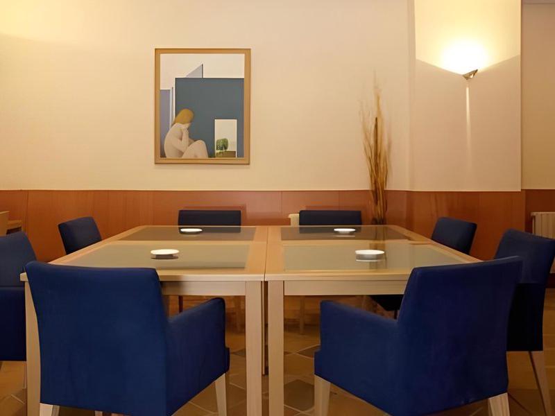 0AFEC9F63436687165E0E96BD5DB162F