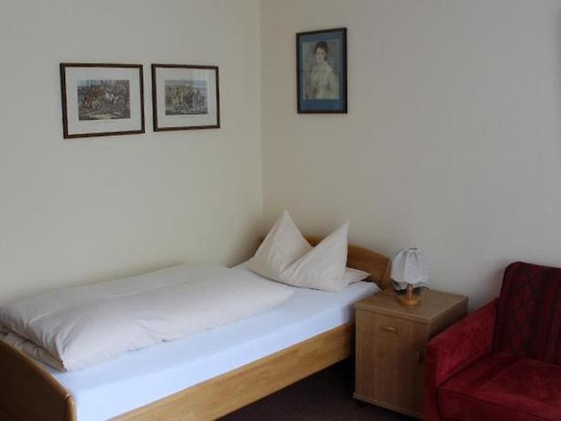 7ECFF655FDFD1B1BD31A14CD0716042B