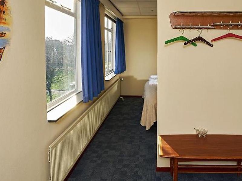 5C4BD758FA79012C4B8AC32248C3284A