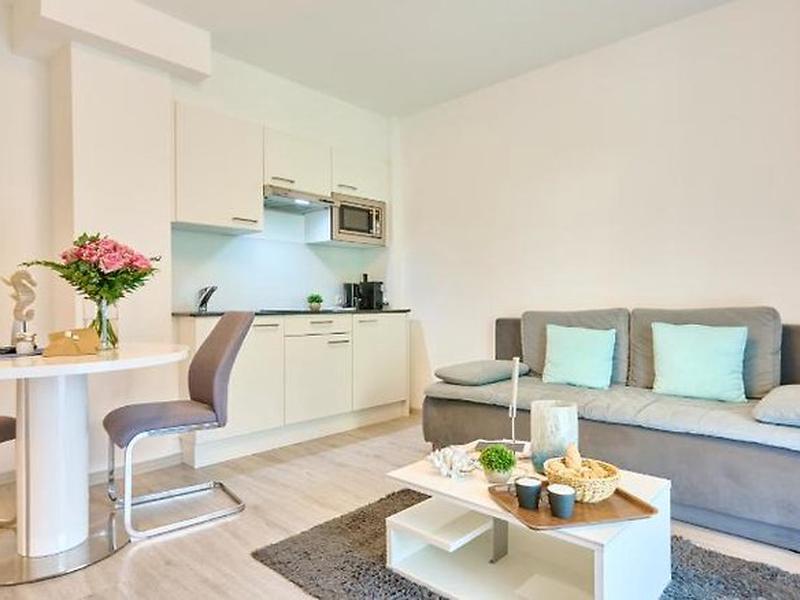 DA8677E1817E7440067BADF025209F24