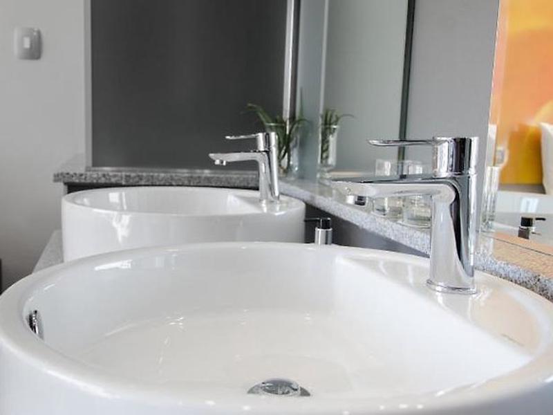 08099FD8B0143FF82F121ECCA6DE8787