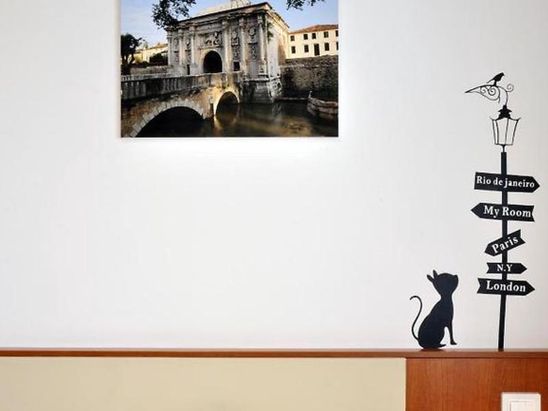 FDE83E6854EB4F62AE1C9B15D014DD77