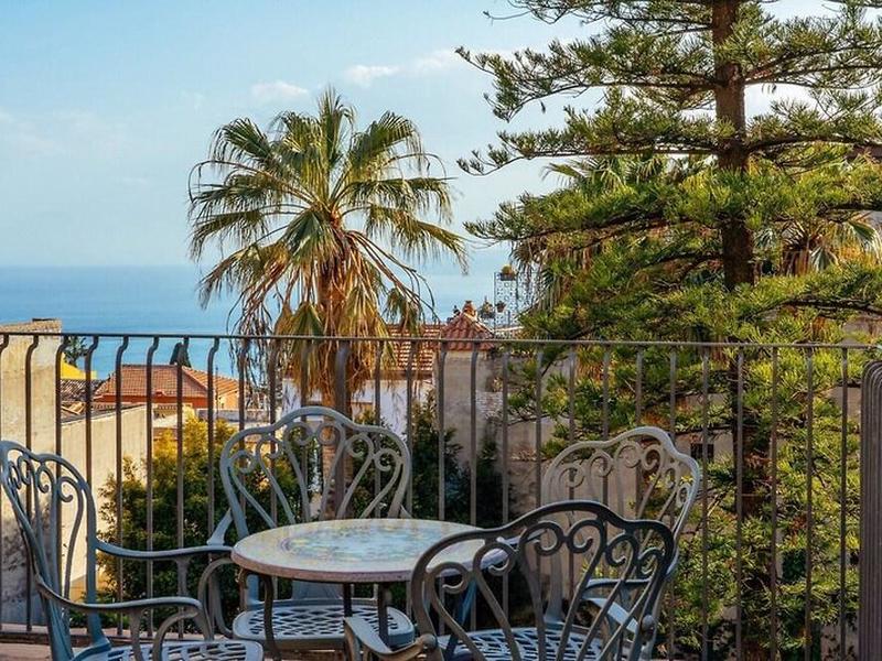 D41373E678BBBC5B5003266F9D694828