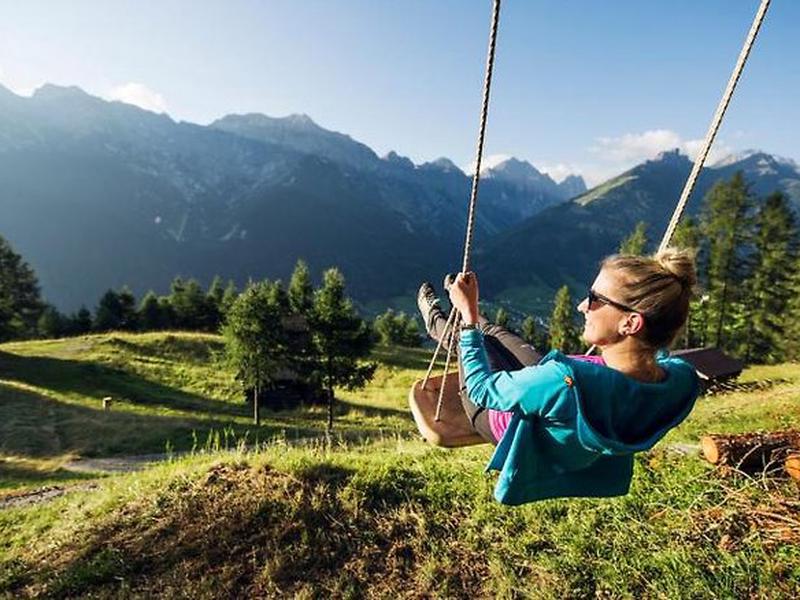 CA7F4AC70F90037D23EE1E1782B1B5F0