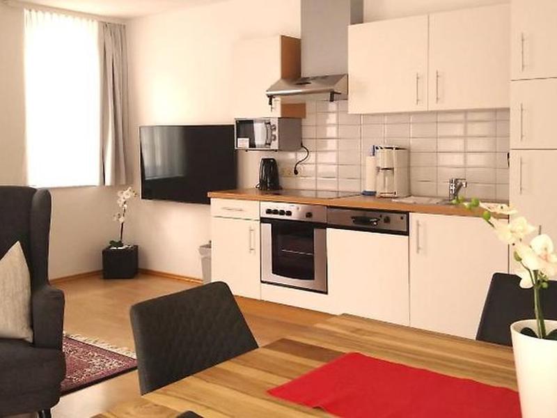 4B28CCBD968415B6ADB8A7D261CB2802