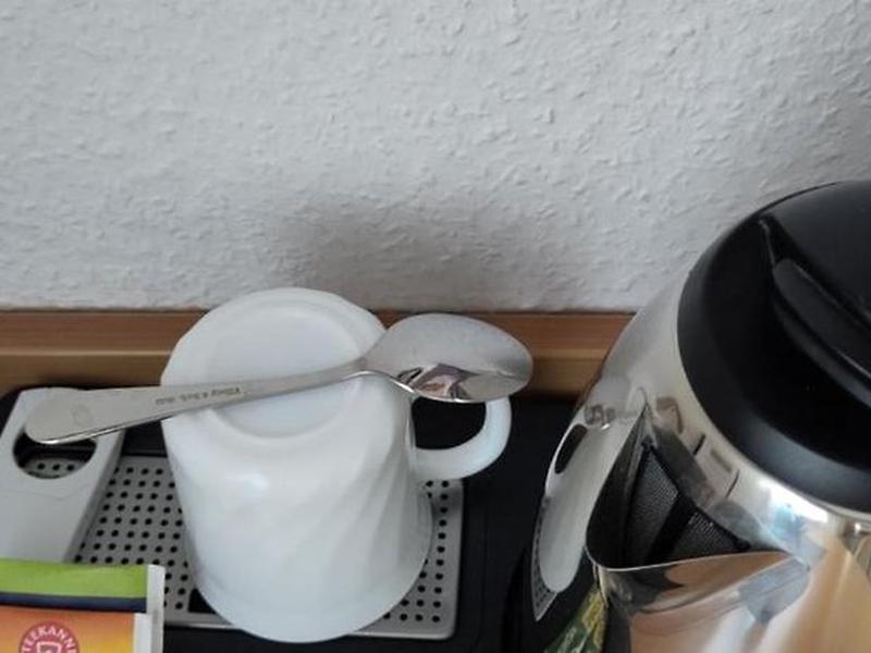 E2E2B6BCDD8EBEDD76C7A7AB7C8CA40A