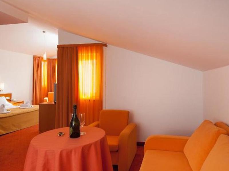 E0BE659B26AA289DD342CF40D0B7C580