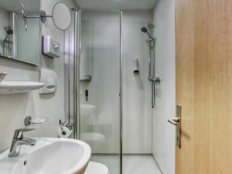 5346E976FB83344878B8DE7398B14038