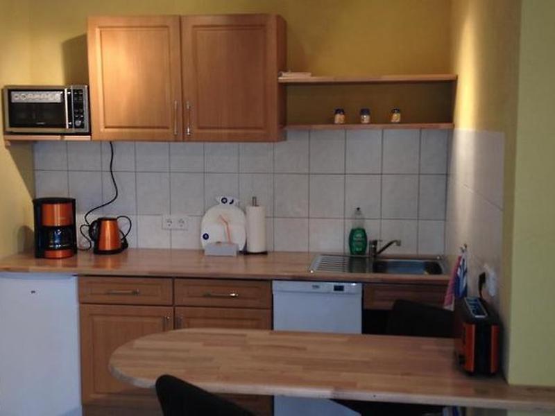 7A9B711531866C5C6E7F88B0C0C01897