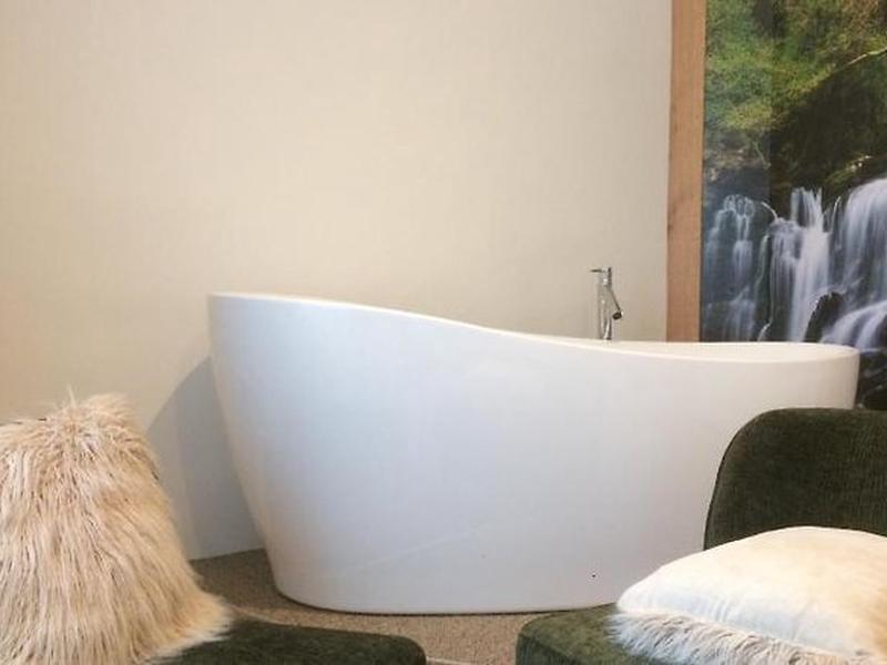 B1181F6B0D73575A98EBF0B104245947