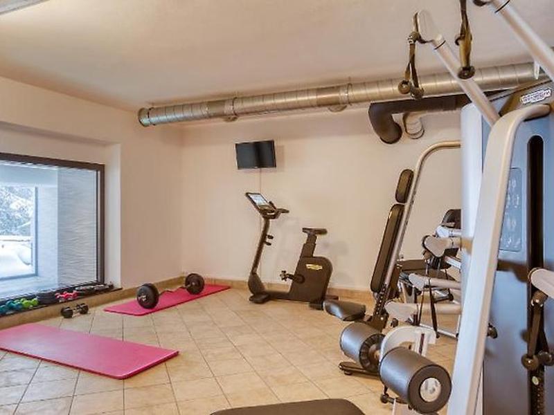 3756E8C62E40E8859C19031EA5355A28