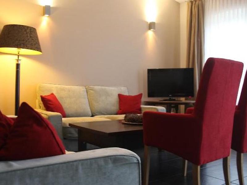 99B25F6778B4F430E58AB548E7E160EB