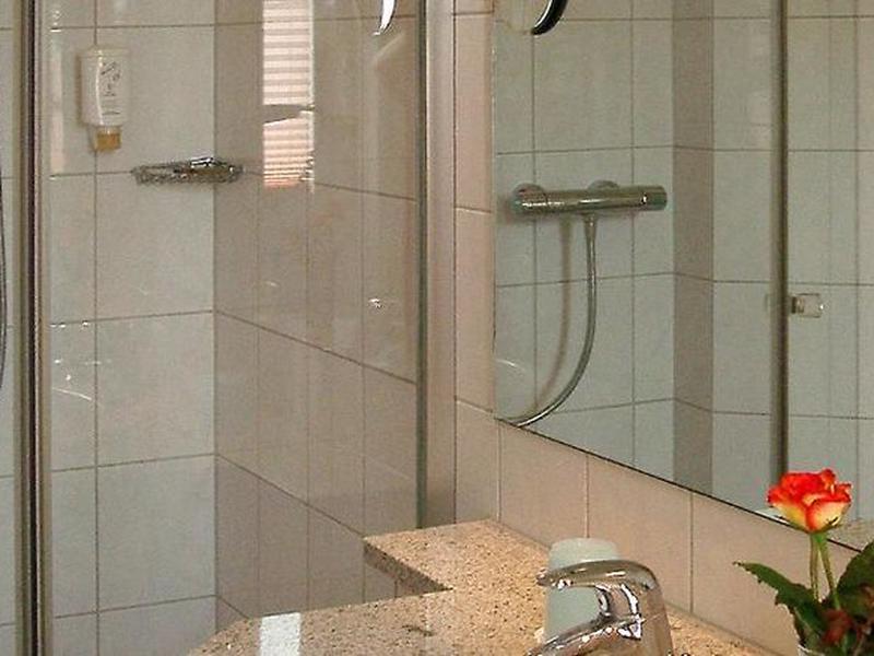 CA675D4738AF690A538C92A75060081C