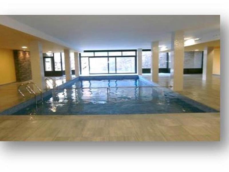 ABB5CA3CFC470156D68408F835E8C00A