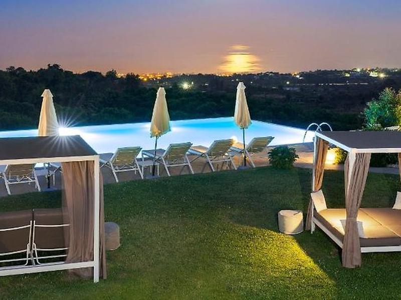 338222976D69C9DB9903D6C2D1D87ED7