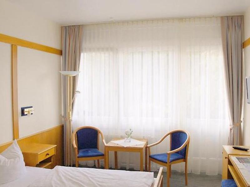 8E07B04949532B75415F511152377F2A