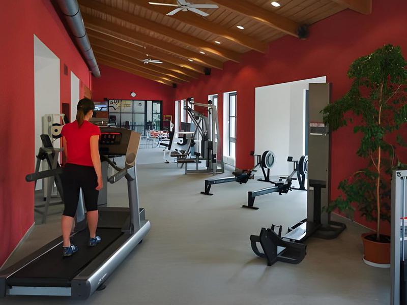 25A83102418E8DFFD871E43DD3F8ECC1