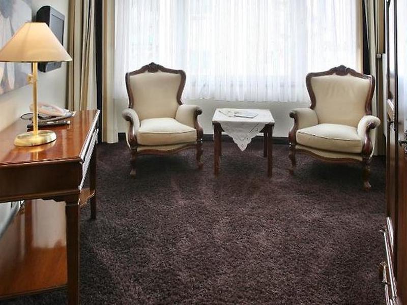 7851086D374AA74BBA19FF4D0B88299B