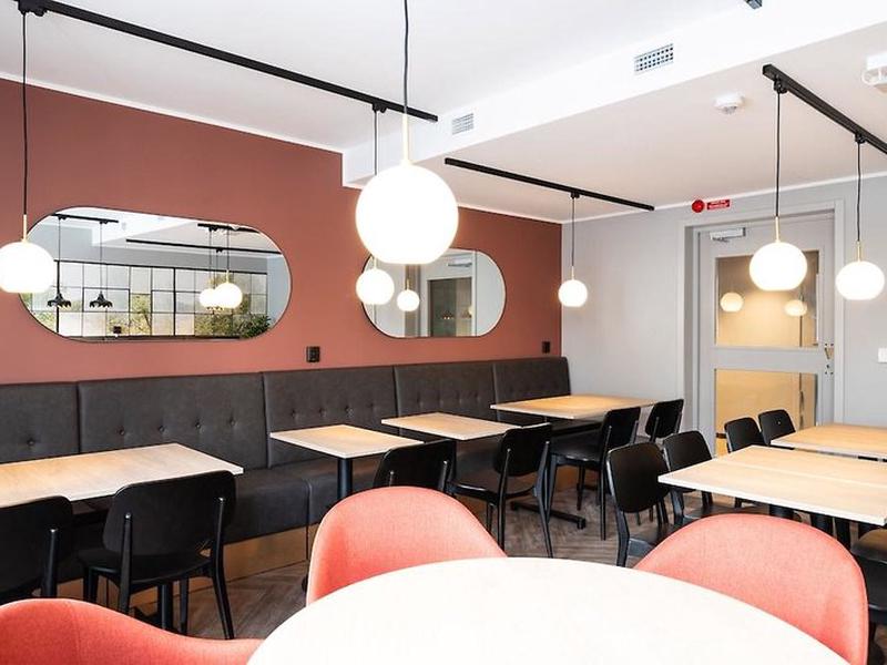 A525BE0DEB76ADA80C8891982D3547D9