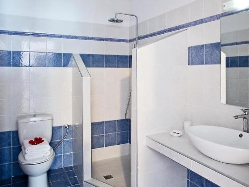 CE5BC81FB3B8D9861A69E8FB32C83066