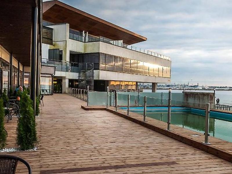 017EBA82758BFD492DE6AD0F0AB903A3