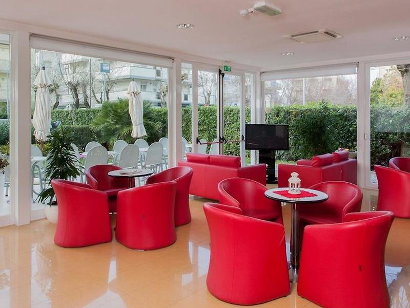 B8B00AF9F25675E625CE00F3E4A53F20