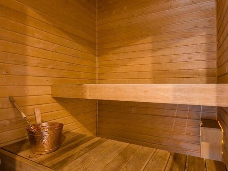 FF71ED0320ACB353661F0D8C9A3A74E4