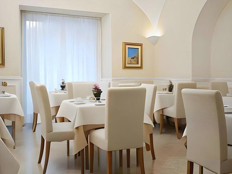 7187084687A63159052962D495E9BC00