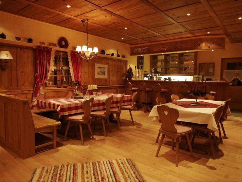 8EE3532A8D9B5082CA052FF75AC0D376