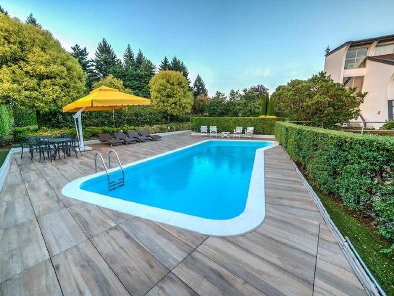 7CC5E36E8473B1E90F1941A55FAAA5B0