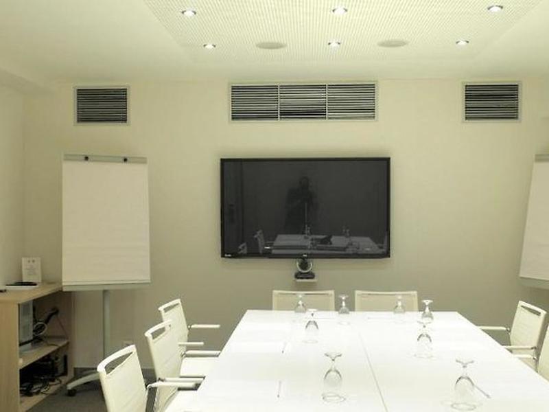 9668C0F93E7486C62B52BE9F1BCA8171