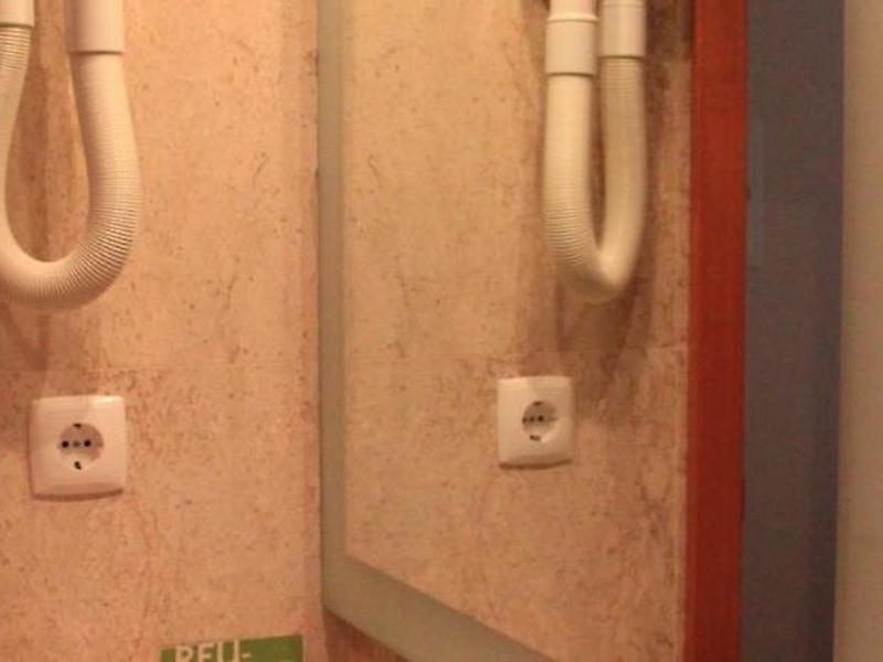 AA4028C1C45FB07C9B2060EF07A8D5EE