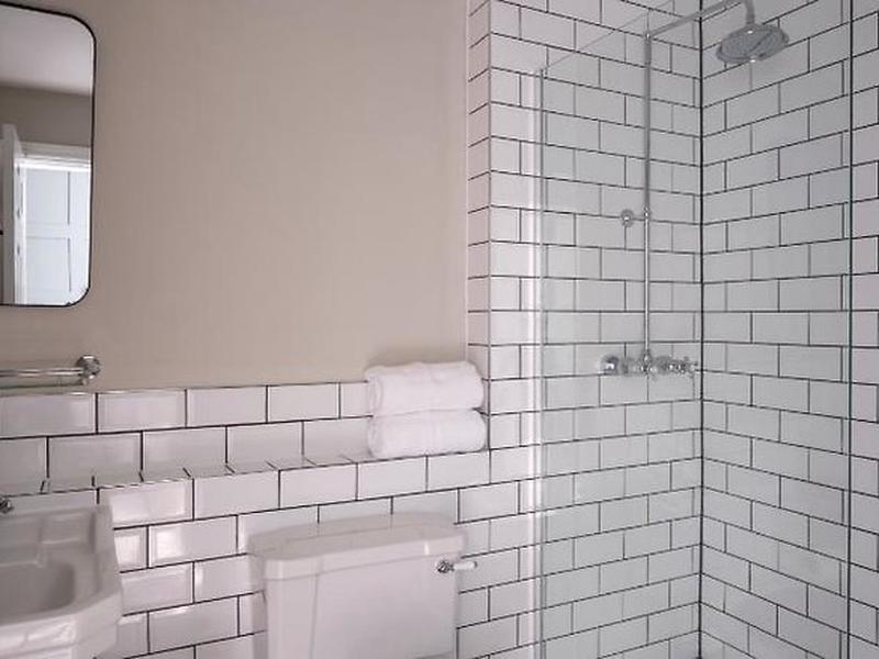 463729836BDFEC0501C911708F2857FA