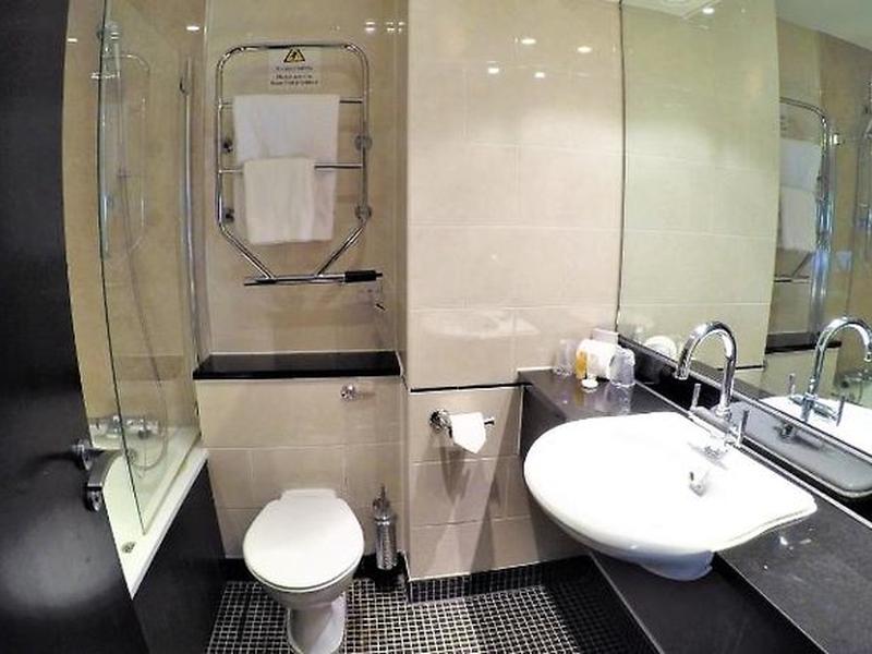 4056D127B54410E6F54B51CDE56359E8