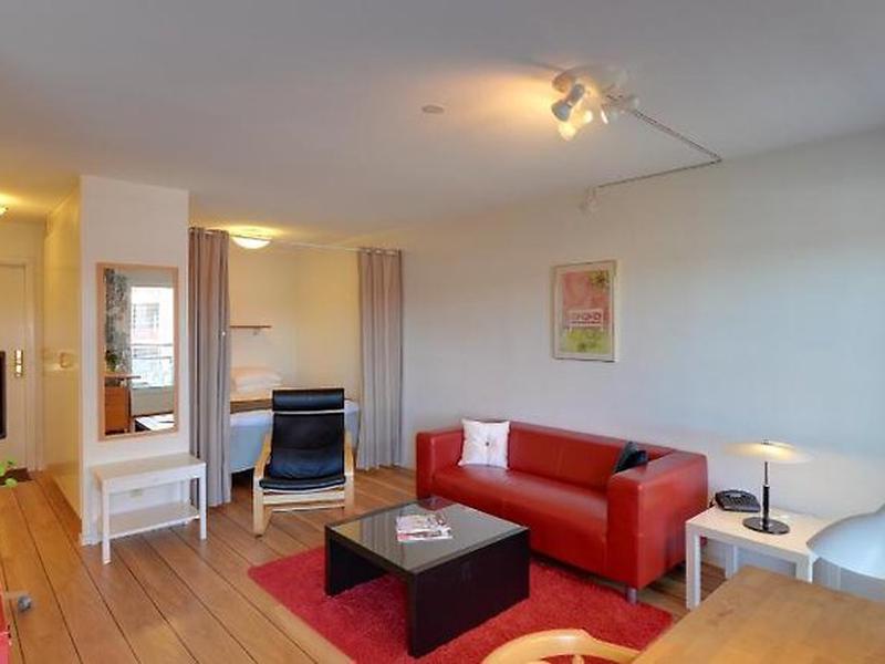 F5754D1CE0FA34149E4E9EF04C5CFF60