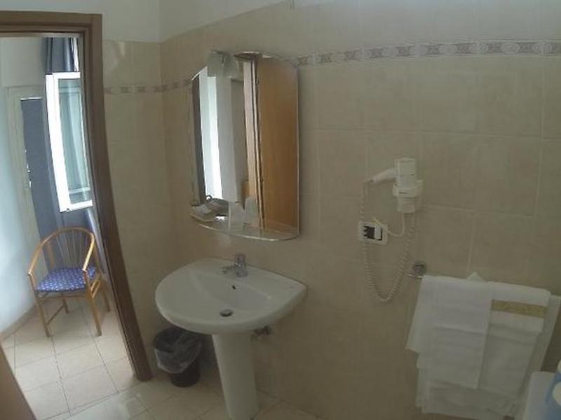 5A49822A57D42E90C4A11065399D9483