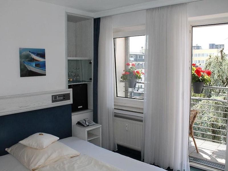 9BB24BABAB9774D73AA3A0898466D610