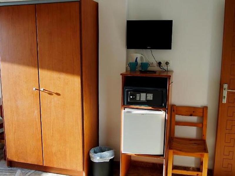 4D7BFB8FBC0262459ED9458ADC81C725