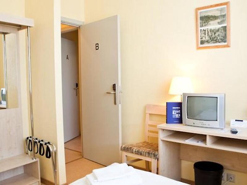 0A339BC3BDDF97B878C1BAF3E116E2B2