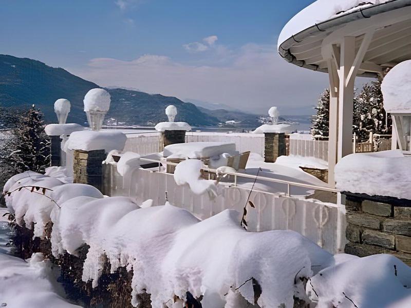 22207BFB13EB1DF3C3E9F96ABEE50E32