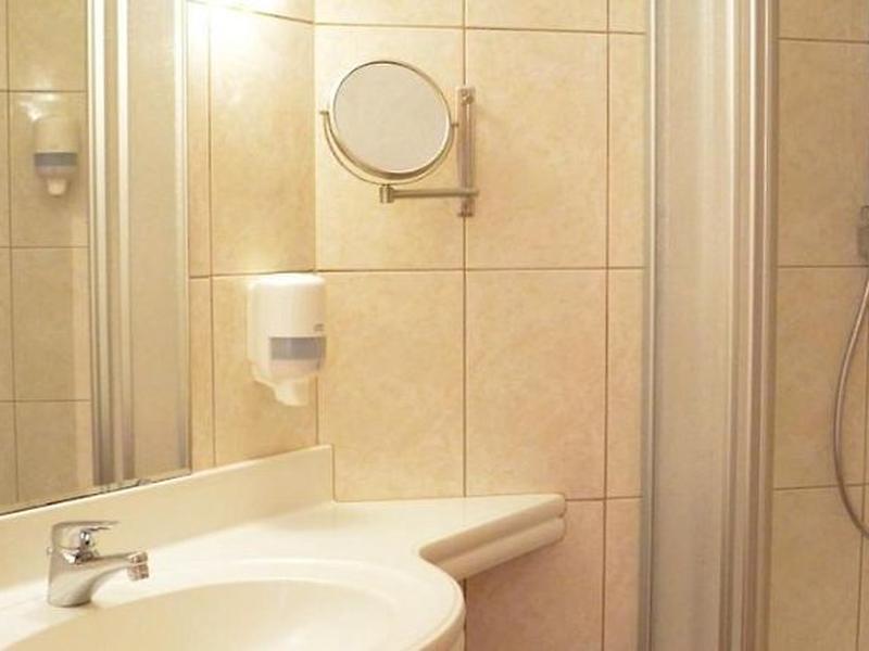 99A3DBA973D9202CCC25E10C62903ABE