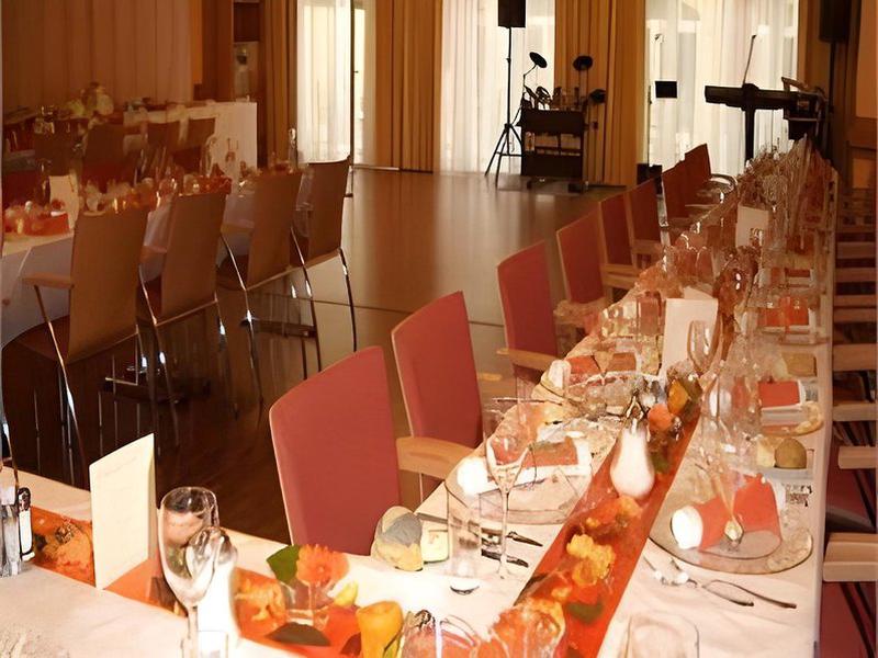 F63242CBE86E448F3F874C380F300A66