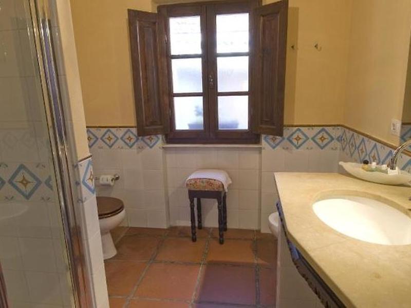 2F036E6AA02B4633ABF06BD32D995F0C