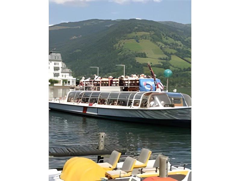 F47FB8EF43531958002AD9A21AA32D4F