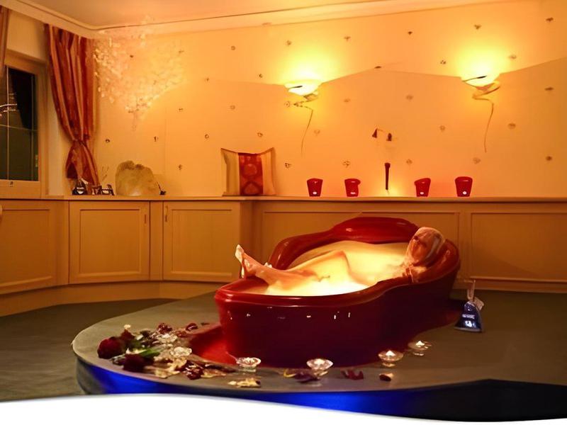 955251F4A2D01956954F34FC534FEEC7