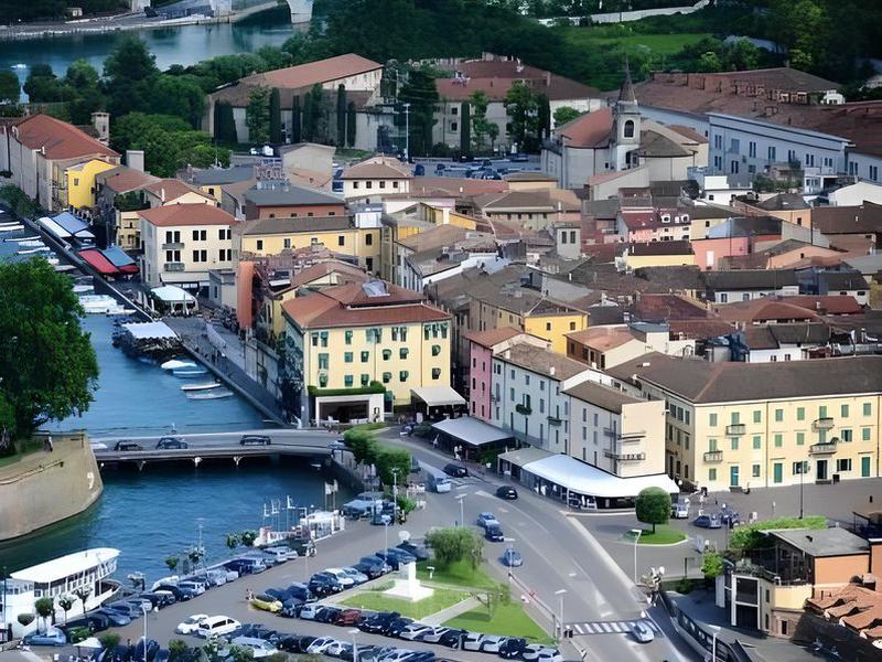 38D9A357D7C1E179F19FC6A7881A993C